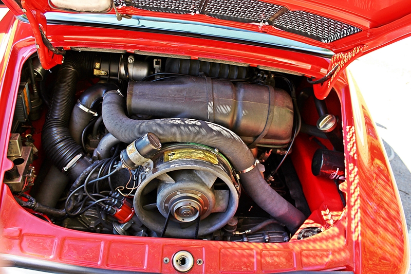 1976 Porsche 911 Targa 2.7 165HP. 4 Speed.